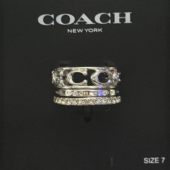 Coach silver ring set size 7 - Picture 2 of 3